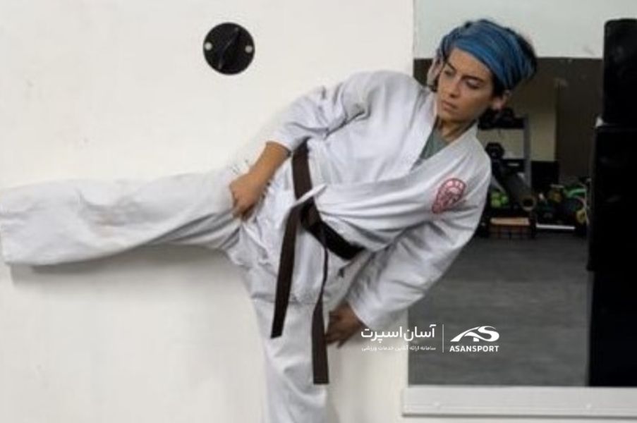 پریناز صادق‌بیکی