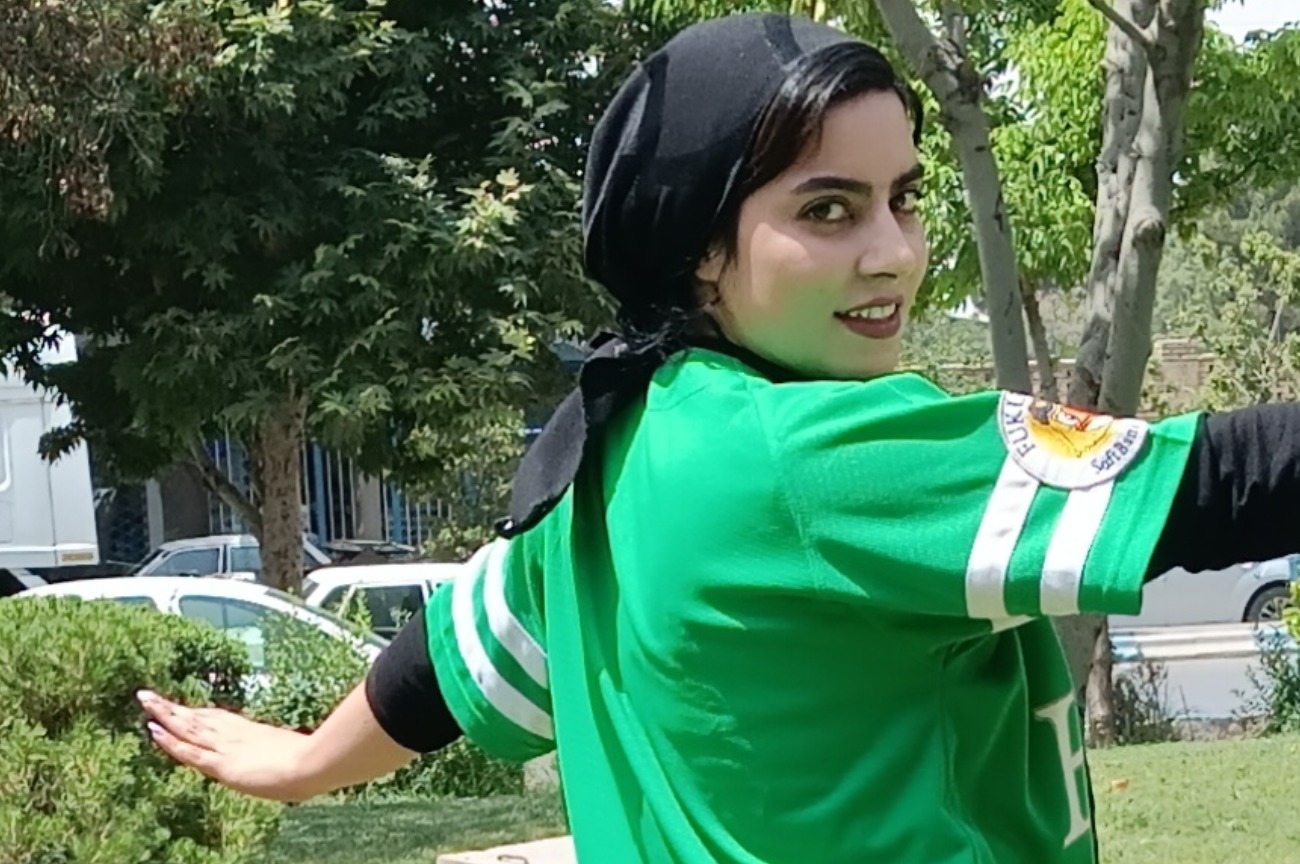 تصویر کلاس آنلاین تناسب اندام با نازنین موسی آبادی