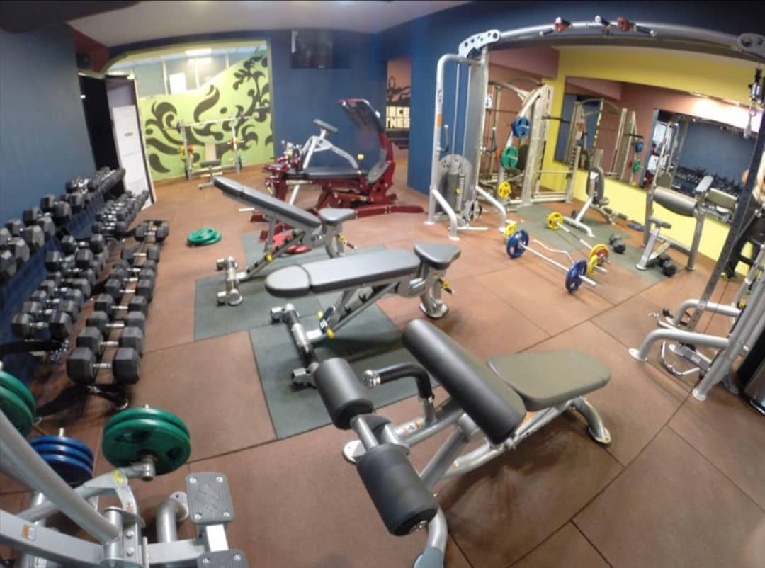تصویر باشگاه بدنسازی Force Fitness فرشته تهران