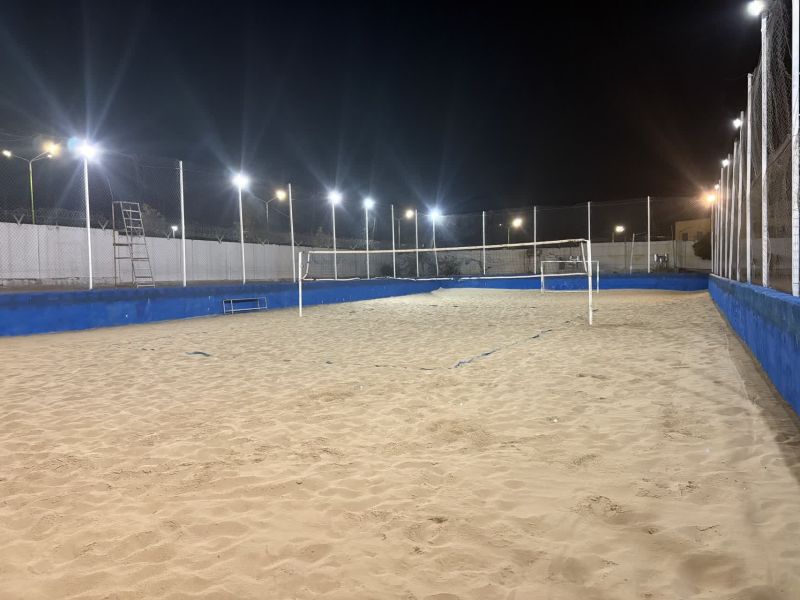 تصویر زمین والیبال و فوتبال ساحلی شهدای مهندسی اصفهان