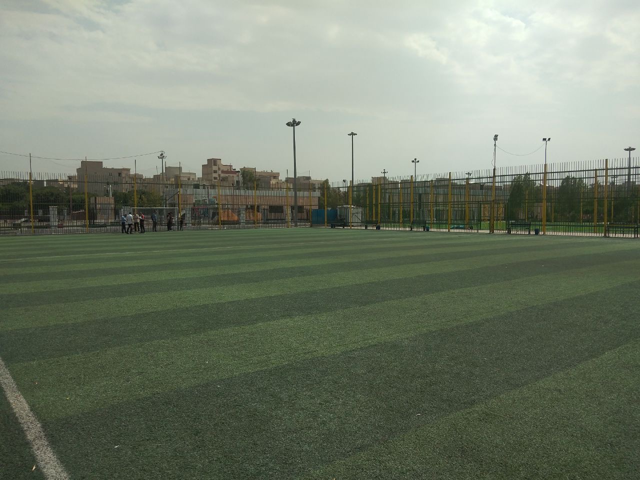 تصویر زمین چمن مصنوعی شهید حججی(1)تهران