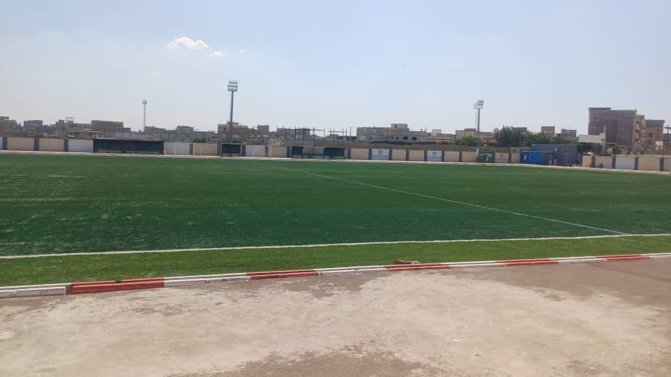 تصویر چمن مصنوعی اتحاد تهران