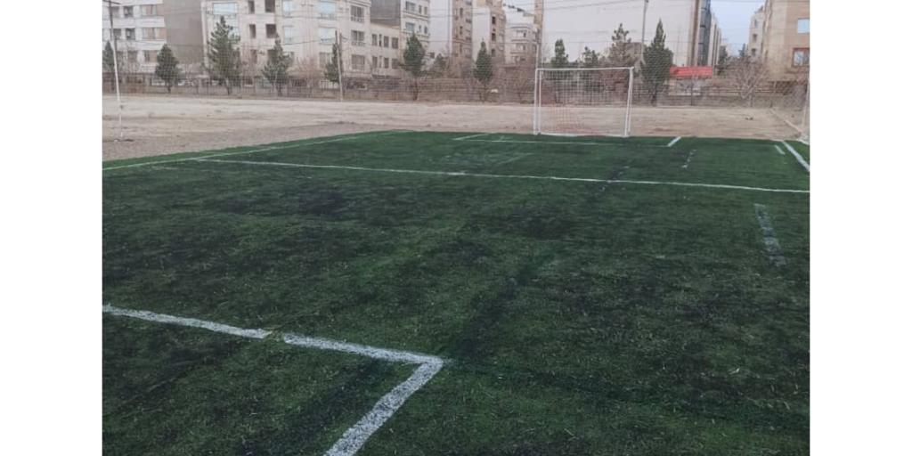 تصویر چمن مصنوعی شهدای لشگر مشهد