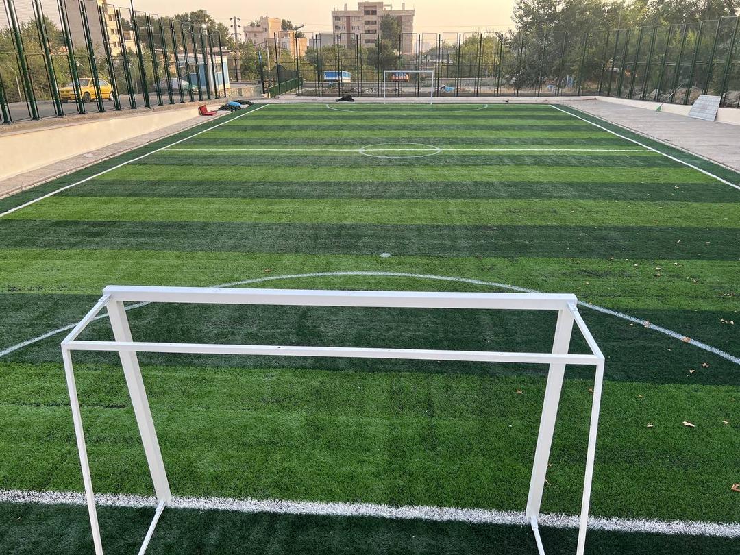 تصویر چمن مصنوعی مجتمع توریستی کن تهران