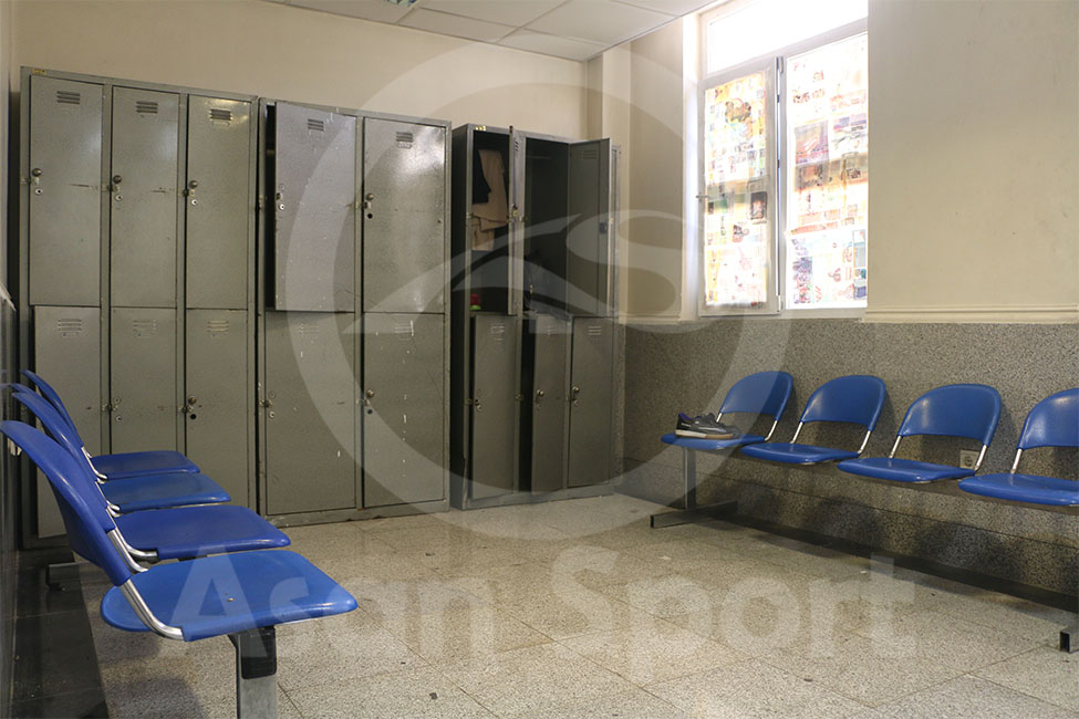 تصویر سالن ورزشی شهیدان بیاتی تهران