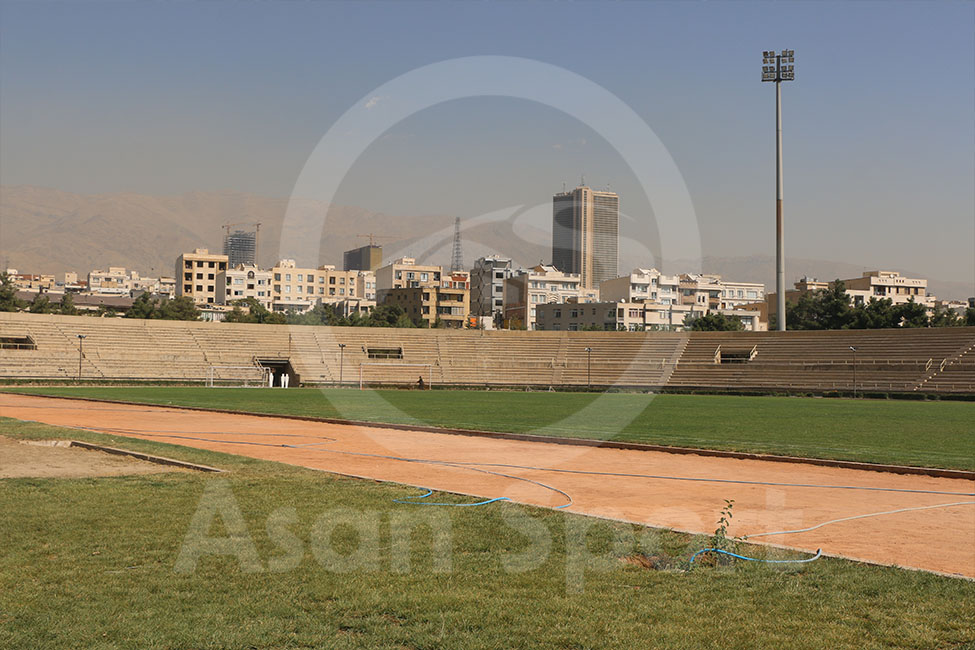 تصویر زمین چمن طبیعی شماره 1 تهران