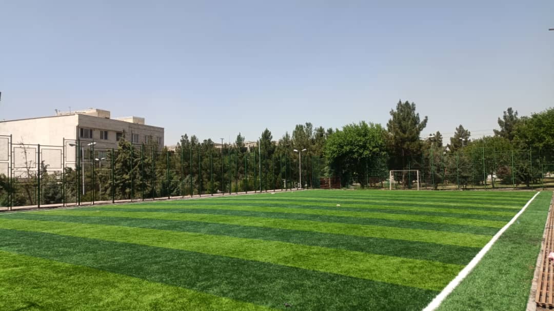 تصویر زمین چمن مصنوعی ویلاشهر تهران