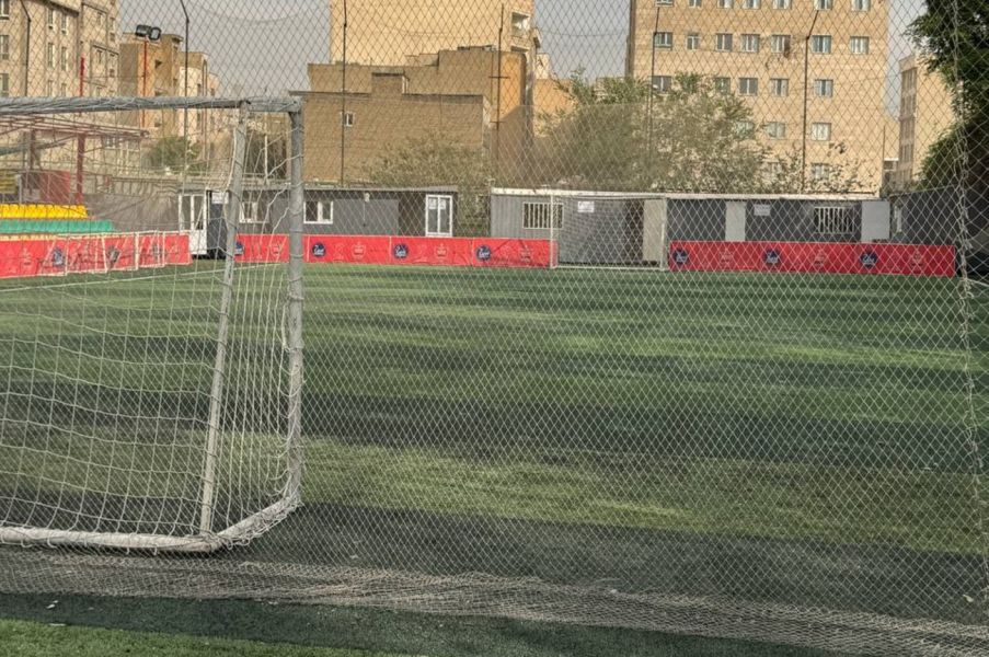 تصویر چمن مصنوعی فیض تهران