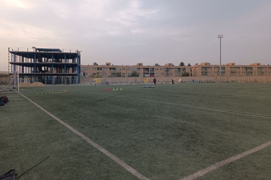 تصویر چمن مصنوعی آپرین تهران