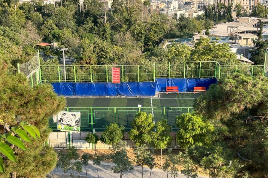 تصویر چمن مصنوعی باغ ملک(بوستان نفس) تهران