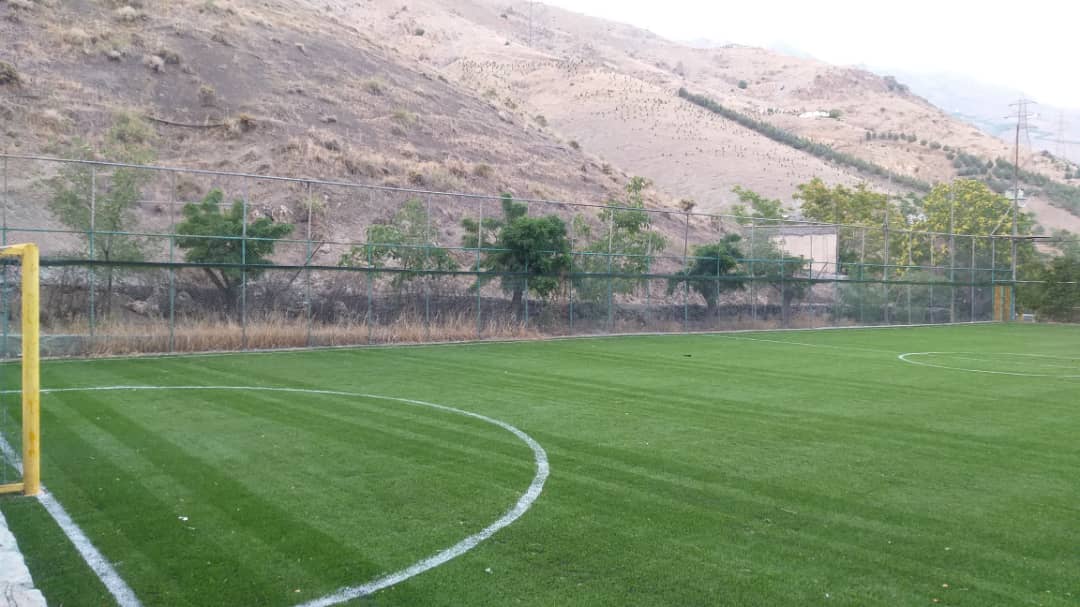 تصویر زمین چمن مصنوعی شهید چمران تهران