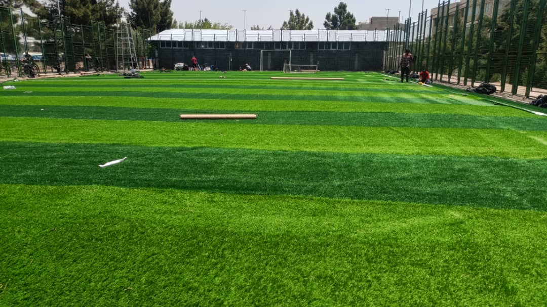 تصویر زمین چمن مصنوعی ویلاشهر تهران