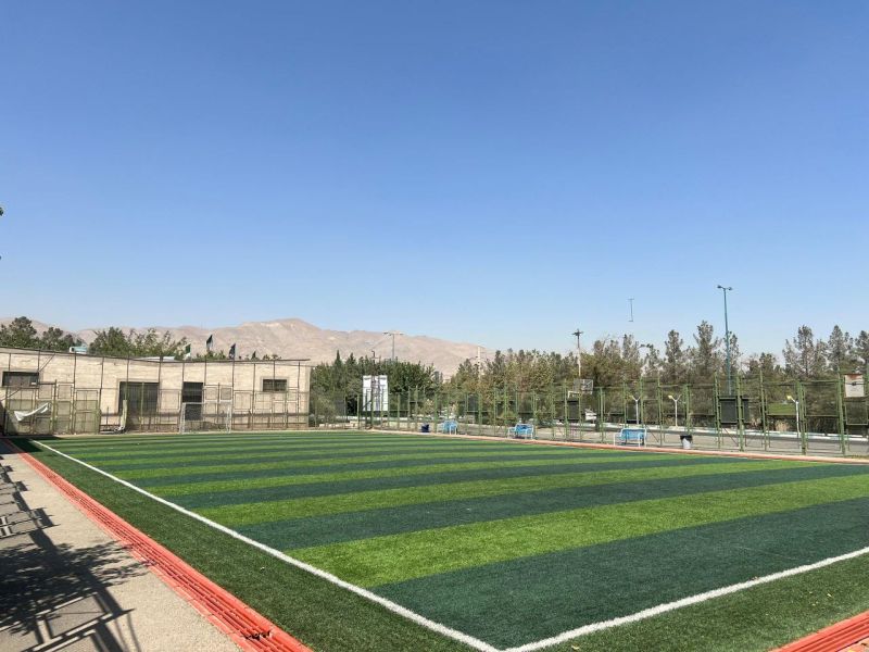 تصویر چمن مصنوعی شهرک غزالی تهران