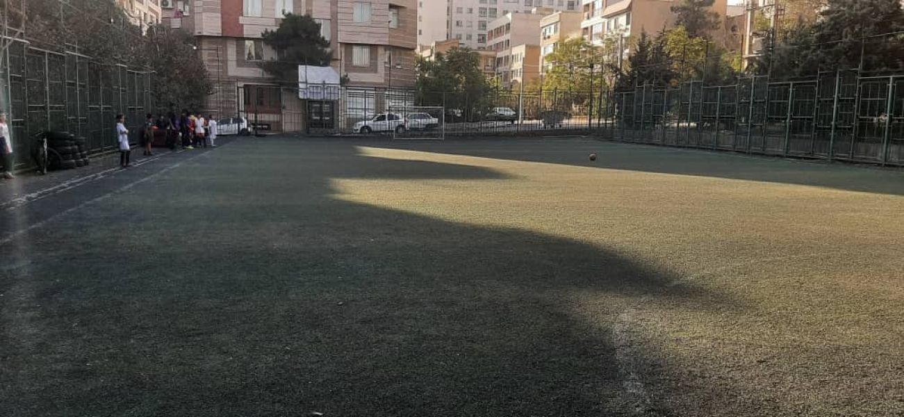 تصویر چمن مصنوعی شاهین شمالی تهران