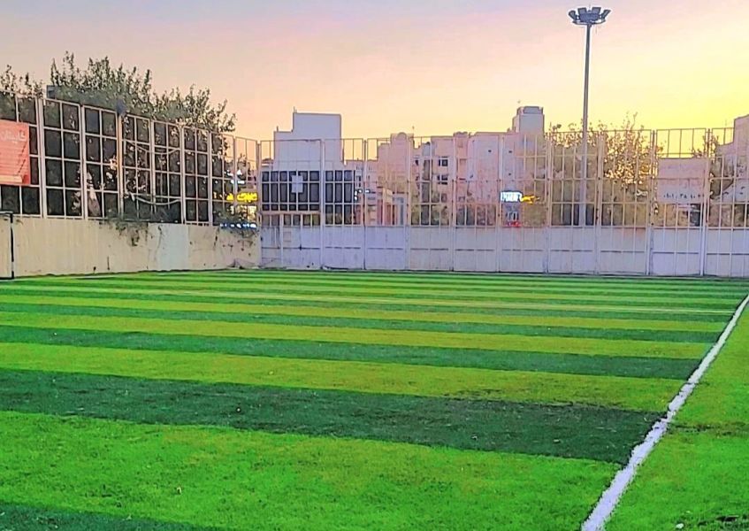 تصویر زمین چمن مصنوعی پهلوانان نصیری شیراز