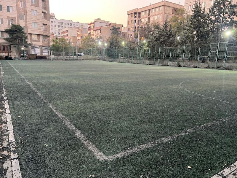 تصویر چمن مصنوعی نجم (شهید معینی) تهران