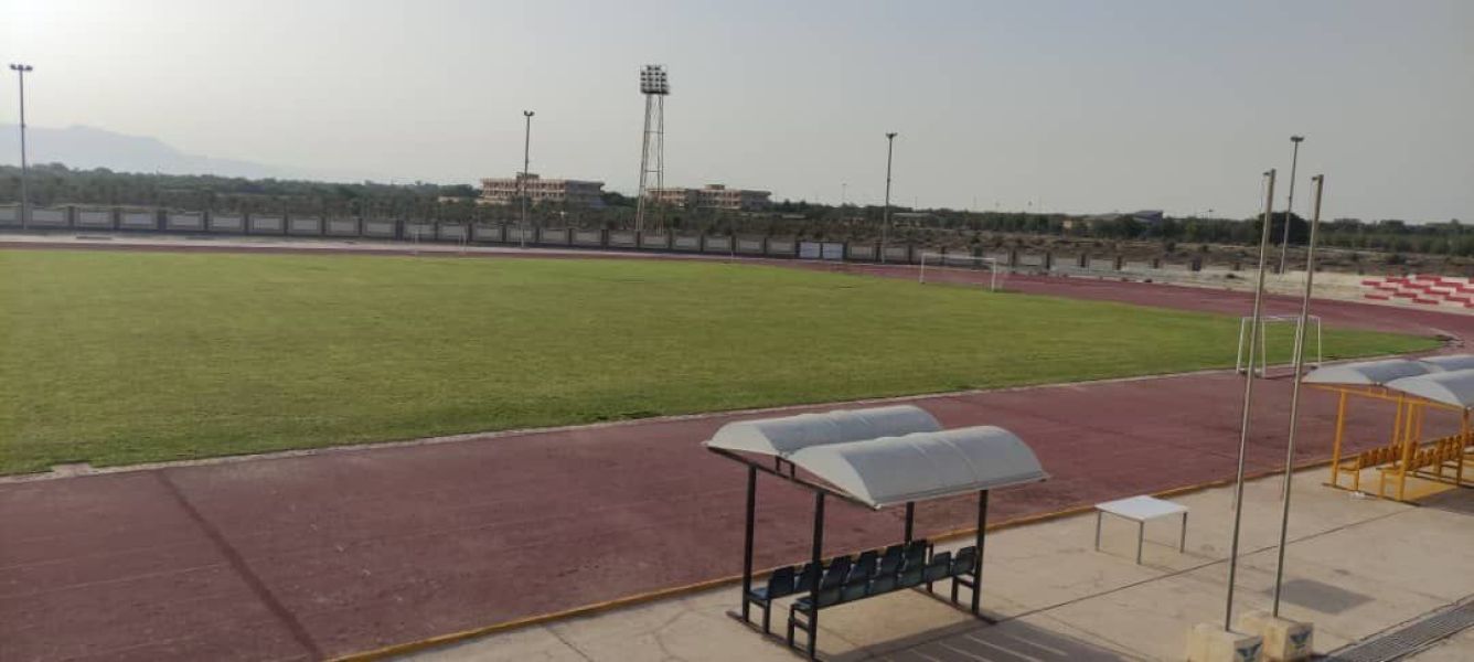 تصویر چمن طبیعی عالیشهر بوشهر