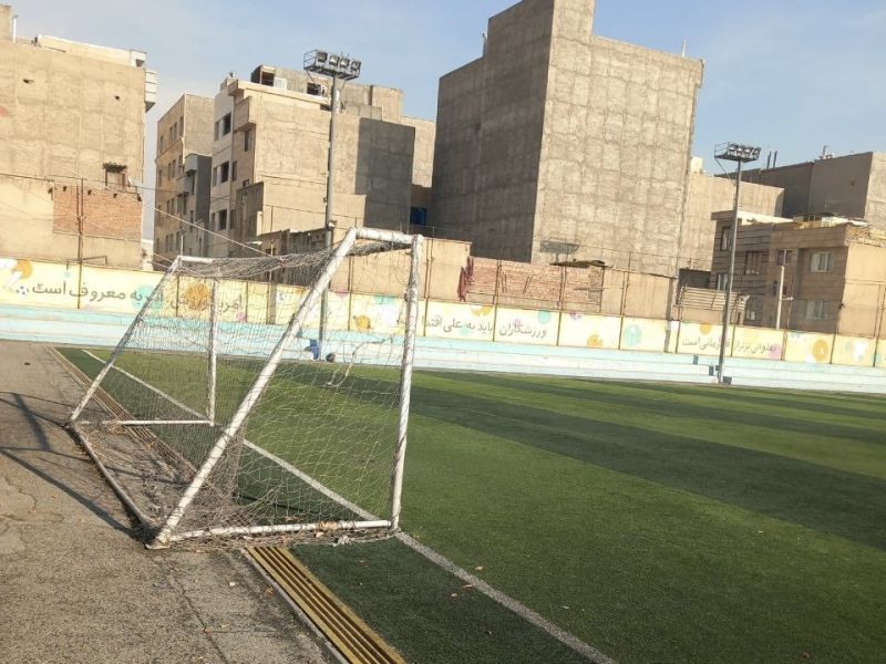 تصویر زمین چمن مصنوعی صالحان تهران