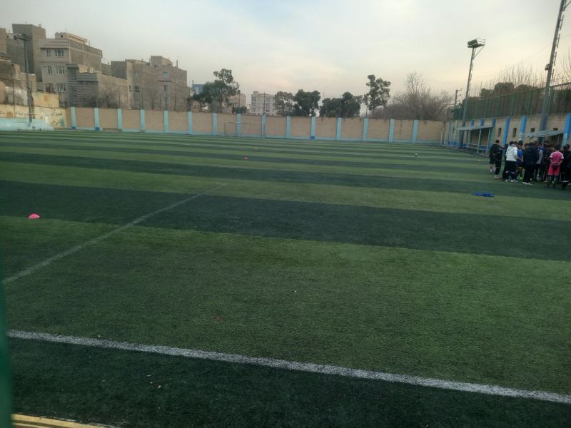تصویر زمین چمن مصنوعی صالحان تهران