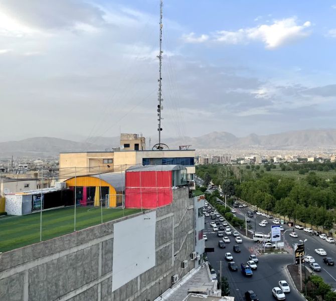 تصویر چمن مصنوعی پرسیس کرج