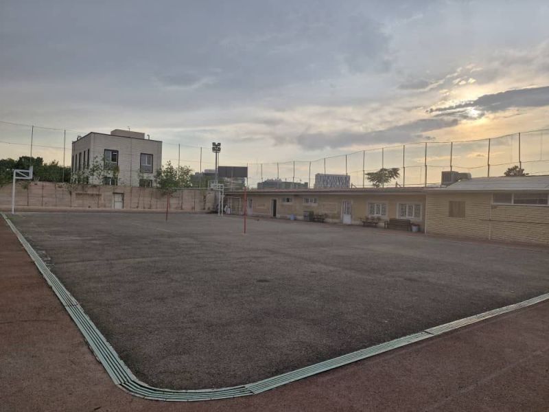 تصویر زمین روباز والیبال و بسکتبال دانشگاه آزاد واحد فرشتگان(ورزشگاه شهید قاسم سلیمانی)تهران