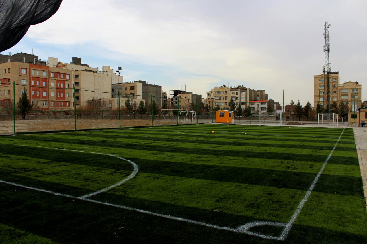 تصویر چمن مصنوعی شماره 1 نیکان مشهد