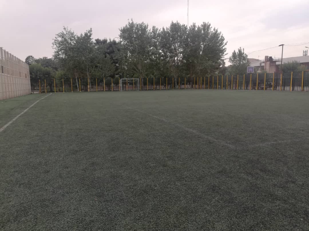 تصویر زمین چمن مصنوعی شهاب ایرانیان تهران