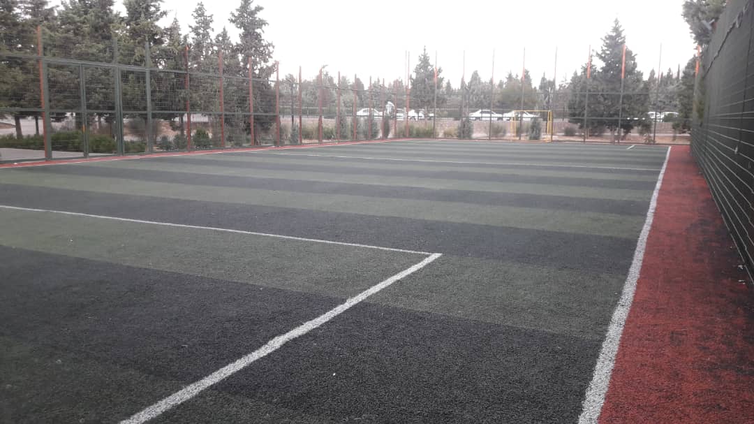 تصویر زمین چمن مصنوعی امام حسن مجتبی (نوید محمدی)شیراز