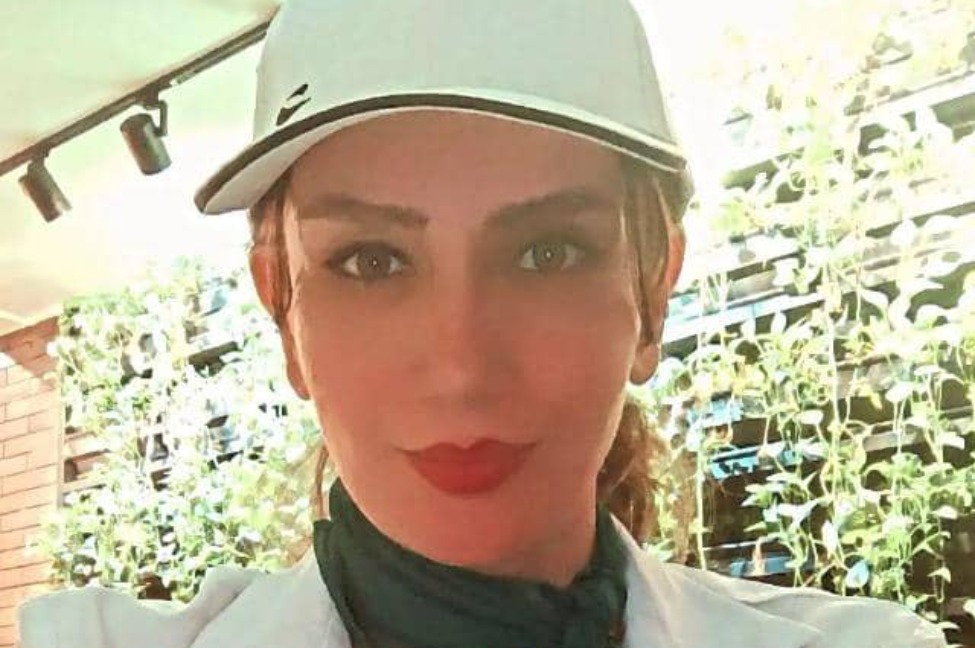 رهاناز کبیری