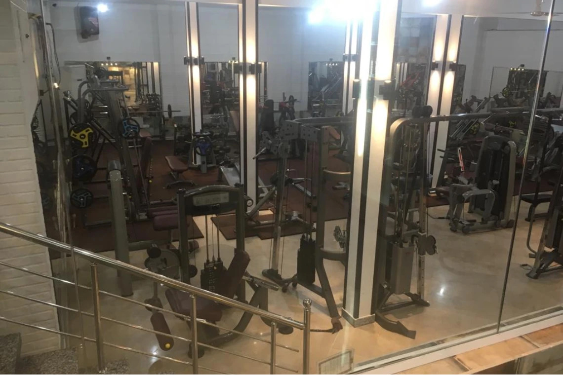 باشگاه بدنساز فتاح