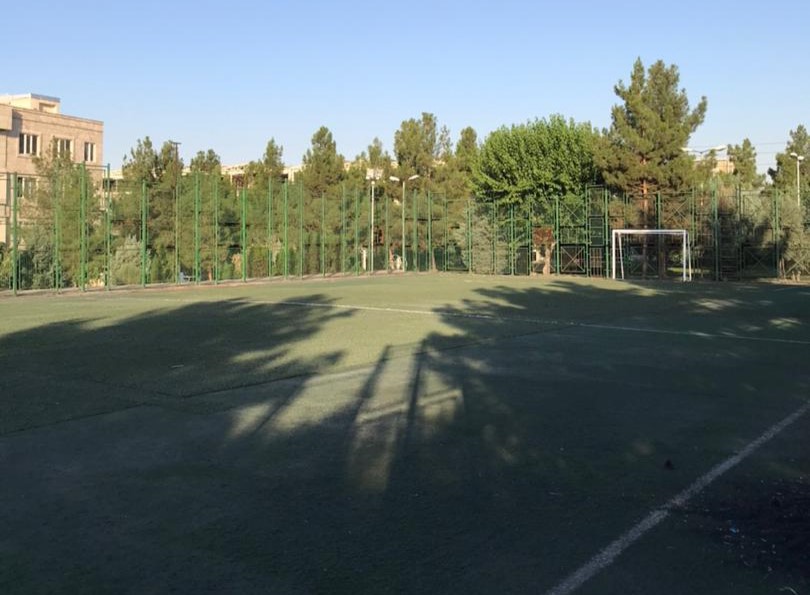زمین چمن مصنوعی ویلاشهر تهران4