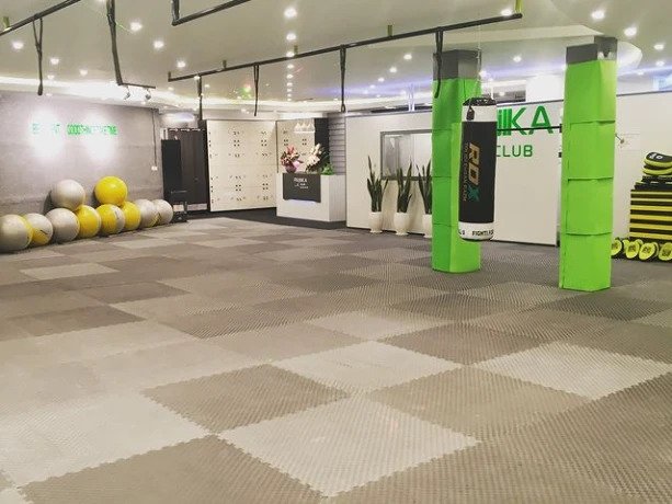 باشگاه بدنسازی پانیکا