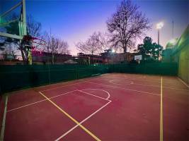 تصویر زمین ورزشی